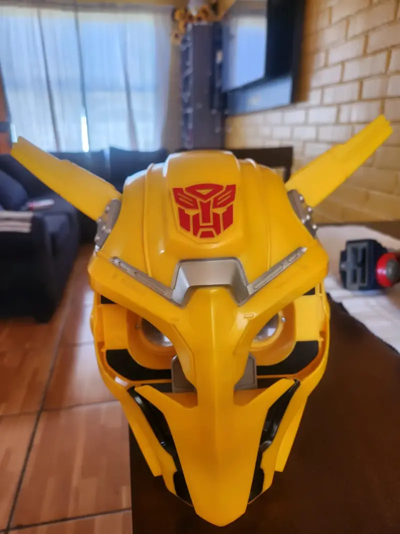 Máscara de juguete Bumblebee Transformers amarilla - 1