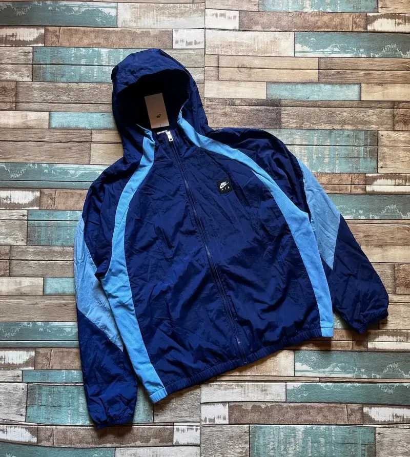Cortaviento Nike Air azul con capucha - 1
