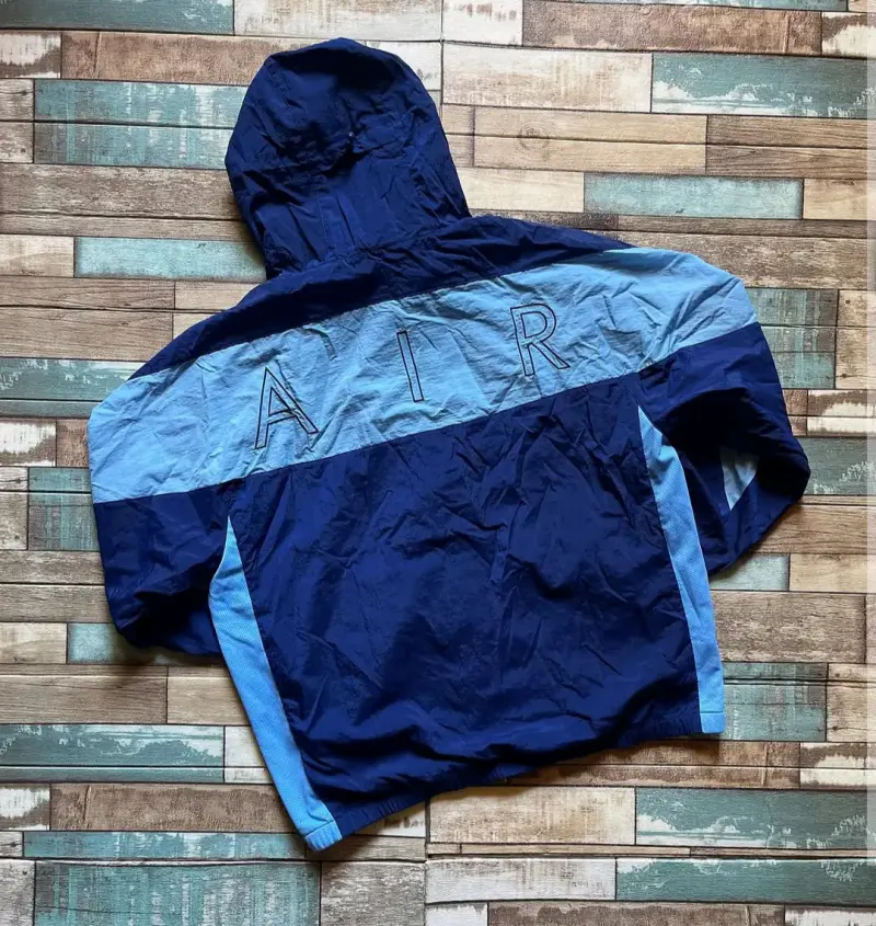 Cortaviento Nike Air azul con capucha - 2