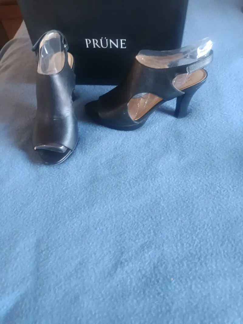 Zapatos de Tacón Abierto Prüne Negros - 2