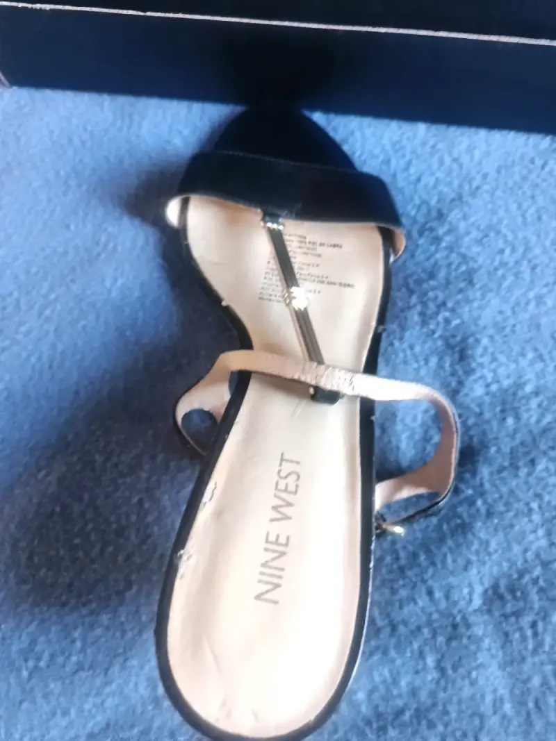 Sandalias de tacón bajo Nine West negras - 2