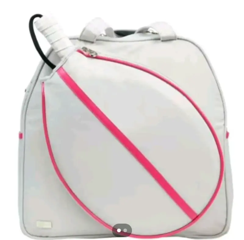 Bolso de Tenis Blanco con Detalles Rosados