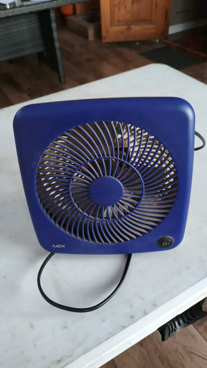 Ventilador compacto azul Nex