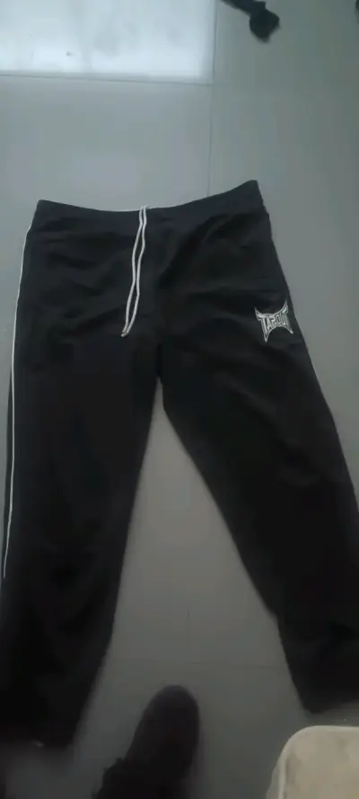pantalones (tapout y marca random?) - miniatura 1