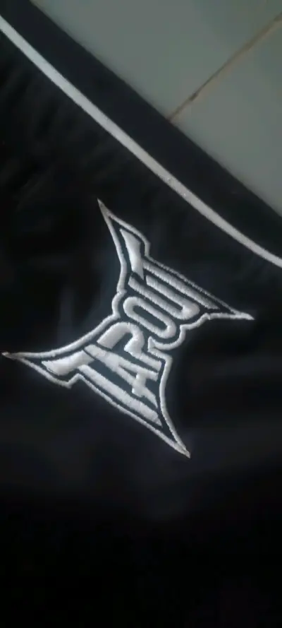 pantalones (tapout y marca random?) - miniatura 4