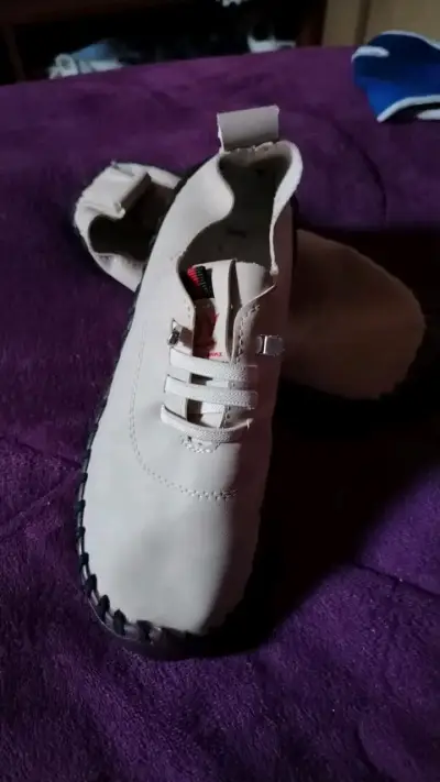 Zapatos casuales beige para mujer - miniatura 1