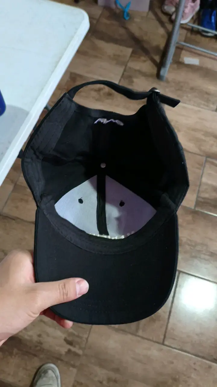 Gorra negra V. Friends ajustable - 3