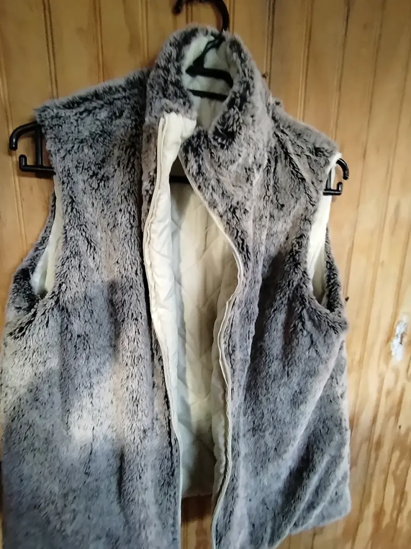 Chaleco reversible acolchado beige y gris - 2
