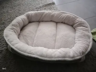 Cama para perro mediano a grande - miniatura 1