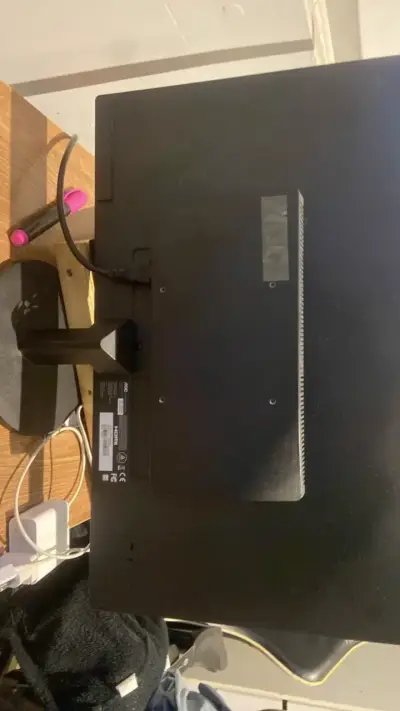 Monitor AOC 24 pulgadas Full HD - miniatura 1