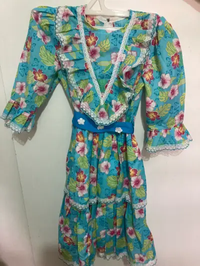 Vestido de huasa talla 10 - miniatura 3