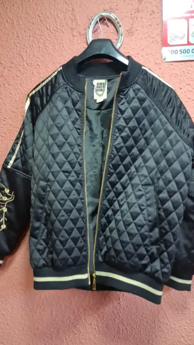 Chaqueta bomber negra bordada Americanino Ninja - miniatura 1
