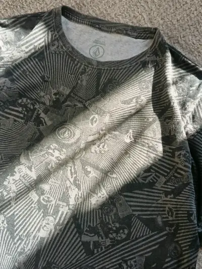 Polera gris Volcom fullprint - miniatura 2