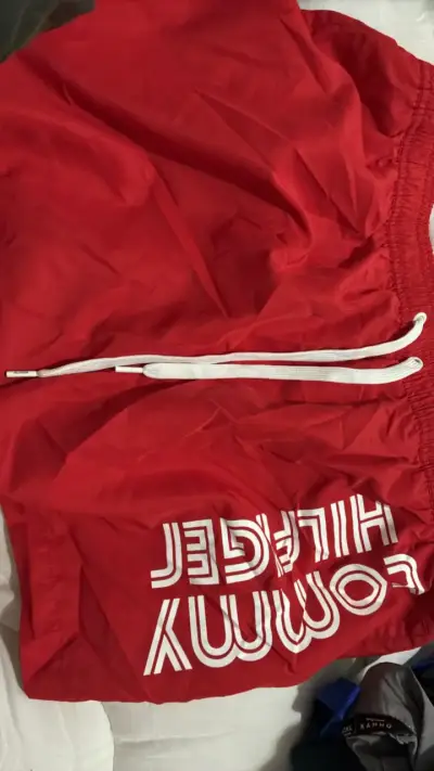 Shorts de baño rojos Tommy Hilfiger - miniatura 1