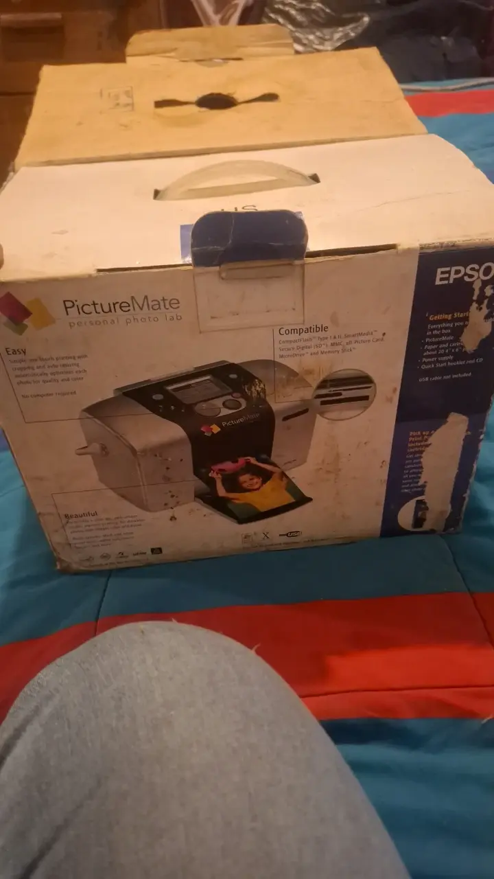 Impresora fotográfica Epson PictureMate con accesorios - 1