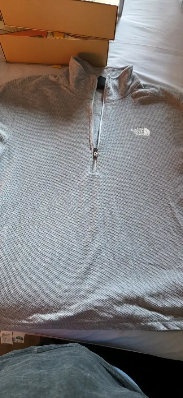 Polerón gris The North Face hombre - 2