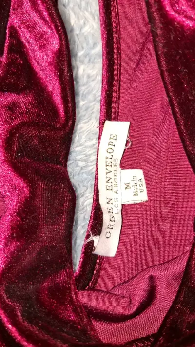 Vestido de terciopelo burdeo sin mangas - miniatura 2