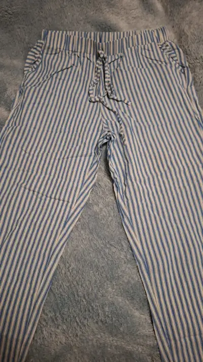 Pantalones a rayas azul y blanco - miniatura 1