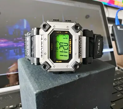 Reloj Timex Humvee - miniatura 2