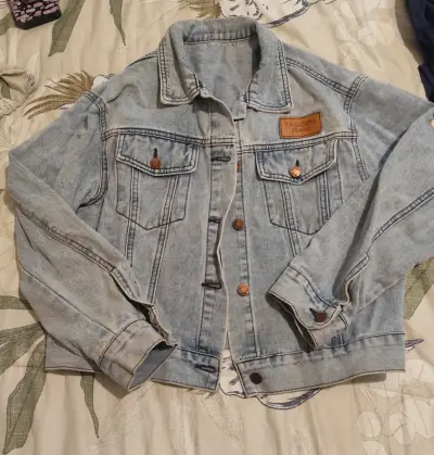 Chaqueta de mezclilla azul claro para mujer M - miniatura 1