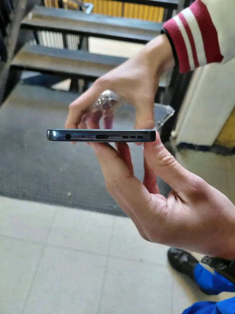 Motorola g56 5g nuevo con triple cámara trasera - 2