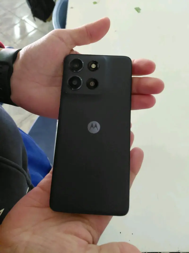 Motorola g56 5g nuevo con triple cámara trasera - 3