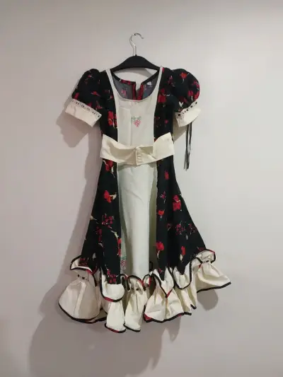 Vestido de huasa/chinita TALLA 14 - miniatura 1