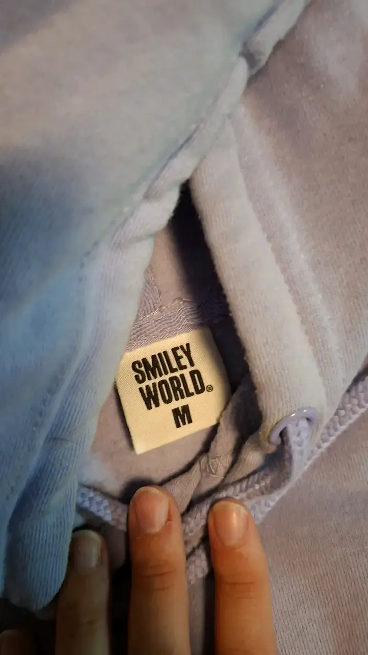 Polerón SmileyWorld con capucha y diseño gráfico - 2