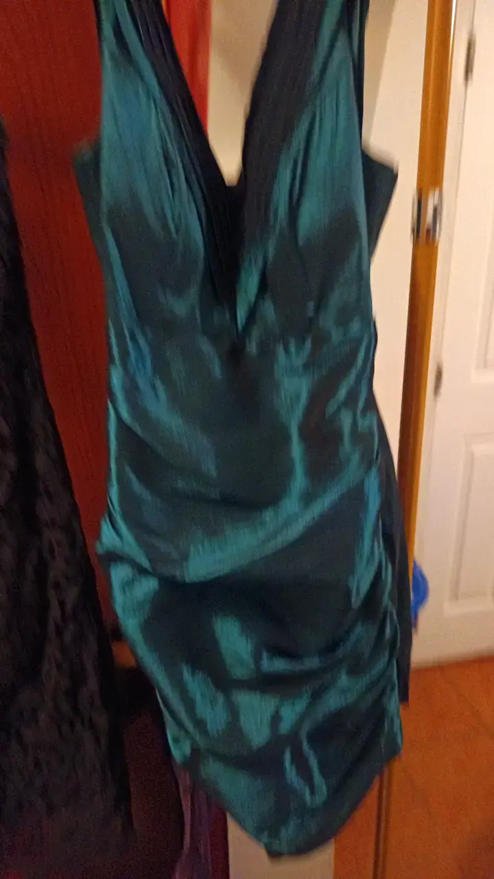 Vestido de fiesta verde esmeralda elegante - 2