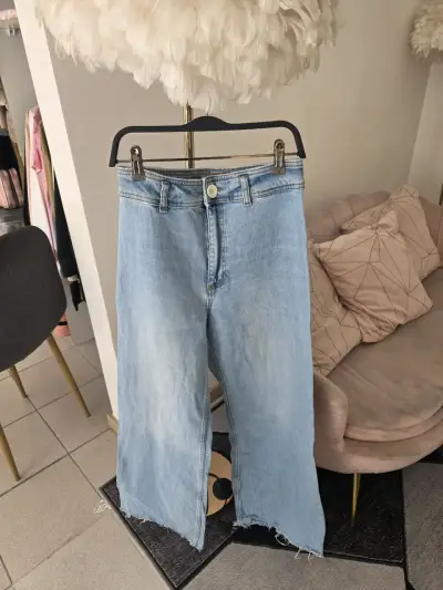 Jeans de mujer en mezclilla azul claro y oscuro - miniatura 1