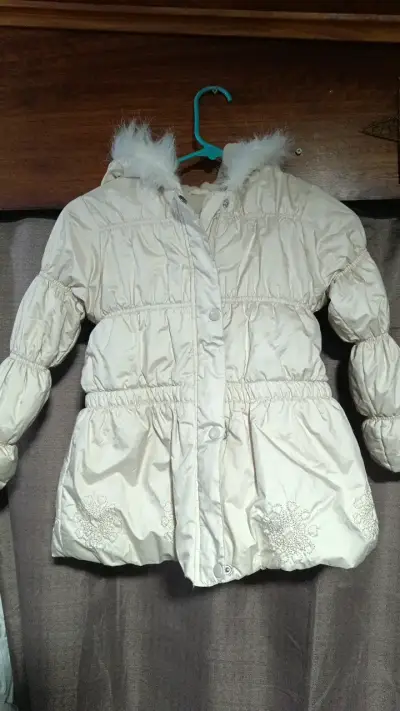 Parka de invierno para niña con capucha y forro po - miniatura 1