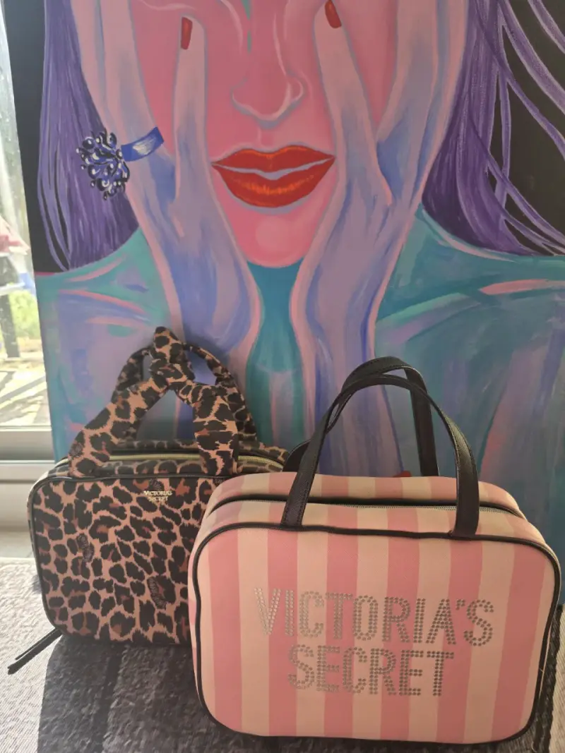 Carteras usadas en muy buen estado - 5
