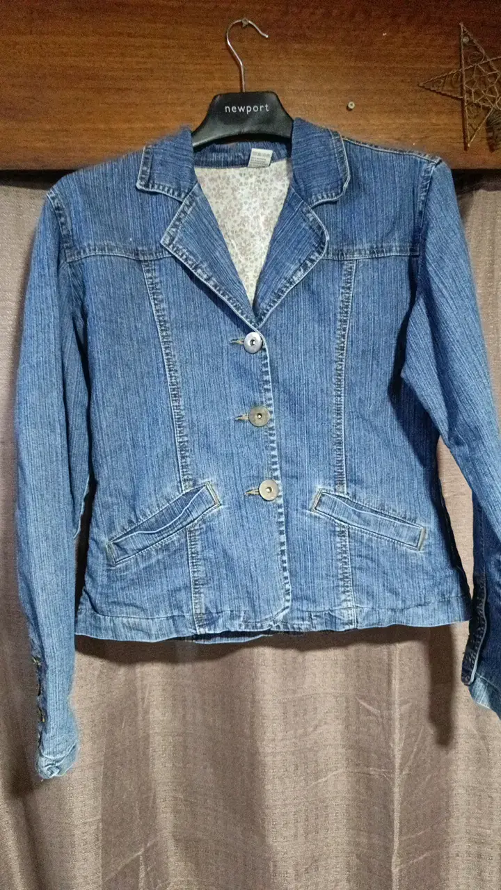 Chaqueta de mezclilla azul para mujer - 1