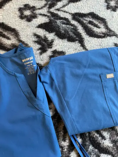 Conjunto de uniforme  azul Scorpi Comfort - miniatura 1