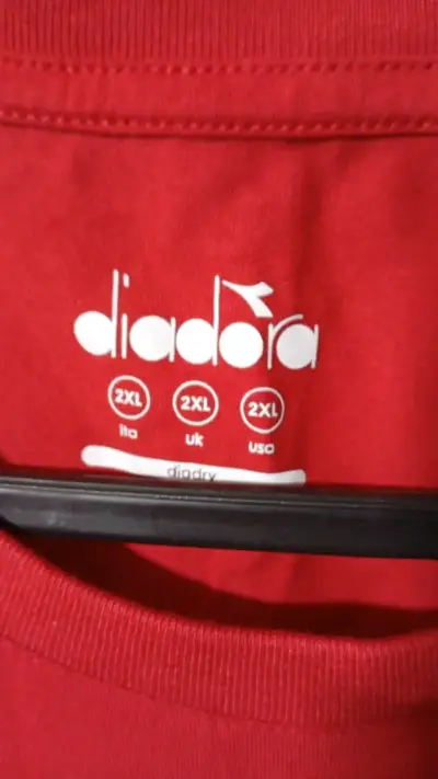 Polera roja Diadora talla 2XL - miniatura 3