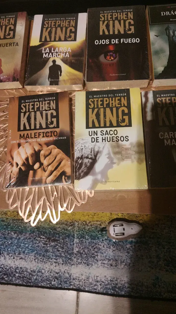 Colección de libros de Stephen King en español - 1