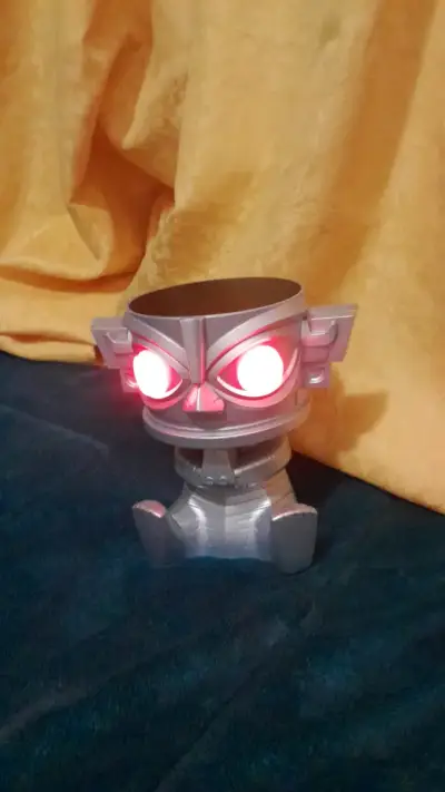 Lámpara LED decorativa con ojos iluminados - miniatura 2