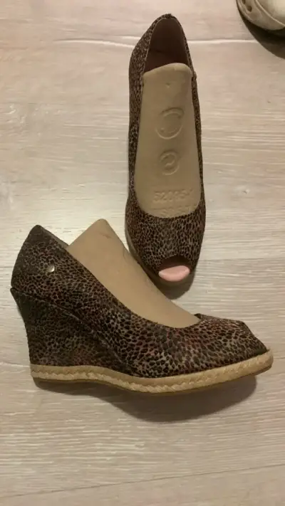 Zapatos de cuña animal print Patricia de la Beca - miniatura 2