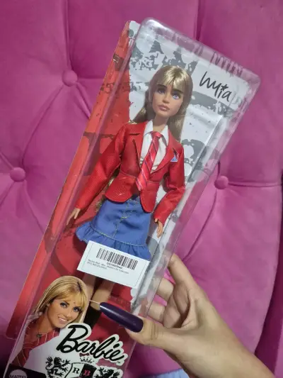 Muñeca Barbie Rebelde Mía y Roberta - miniatura 1