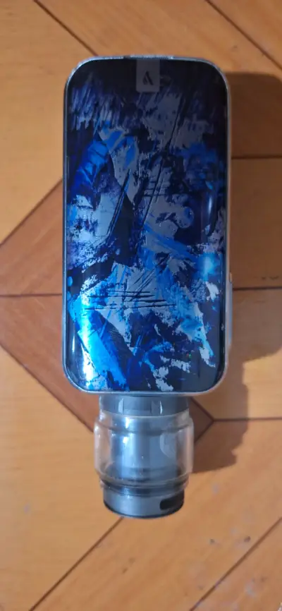Vaporizador Vaporesso con diseño abstracto azul - miniatura 2