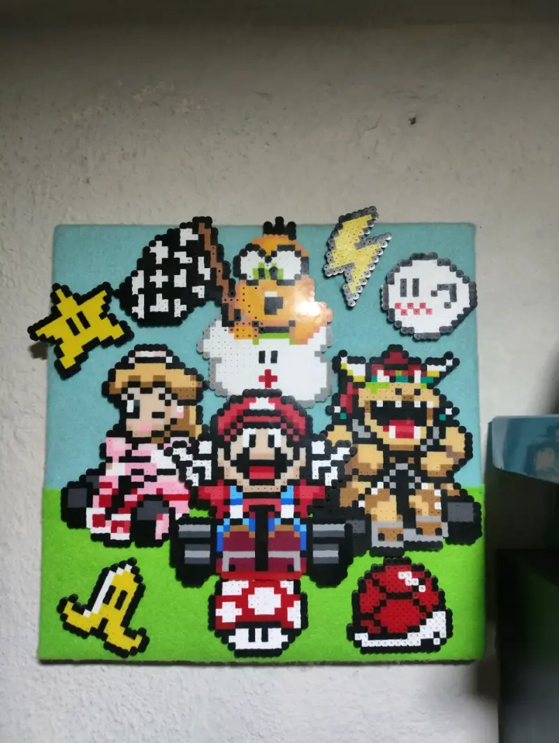 Cuadro decorativo Mario kart 35 x 35 en pixeles - 1