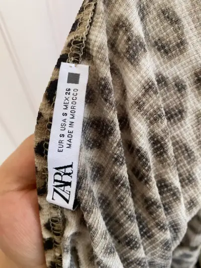 Vestido corto animal print Zara - miniatura 2