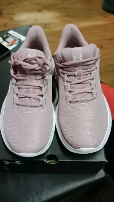 Zapatillas deportivas Under Armour rosadas - miniatura 2
