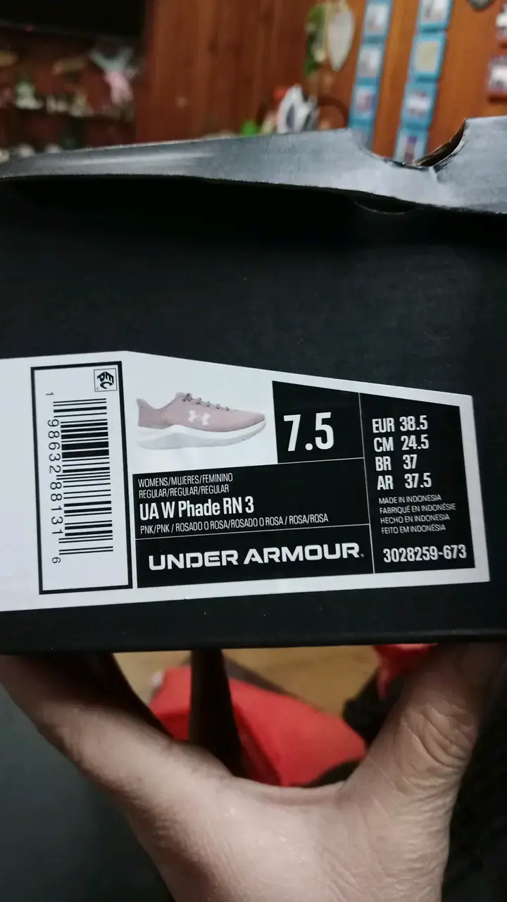 Zapatillas deportivas Under Armour rosadas - 3