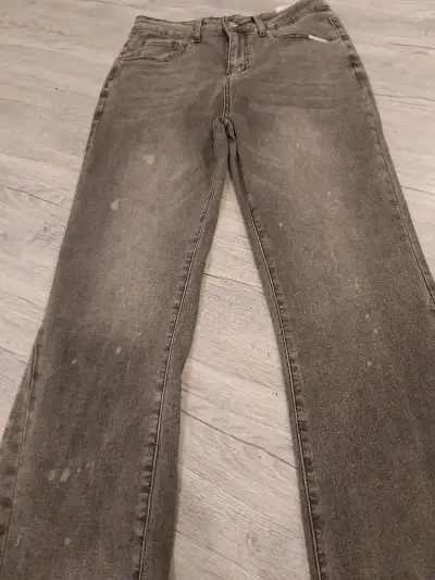 Jeans grises desgastados hombre - miniatura 4