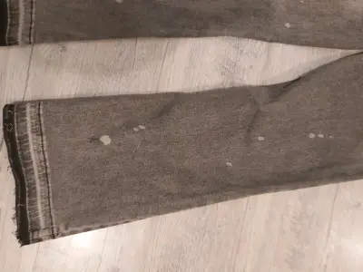 Jeans grises desgastados hombre - miniatura 6