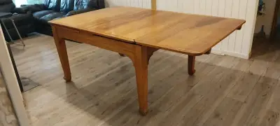 Mesa de comedor extensible de madera - miniatura 2