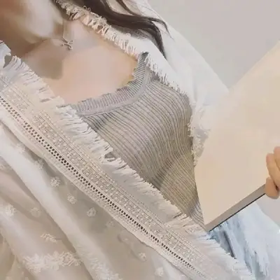 Kimono blanco de encaje para mujer - miniatura 3