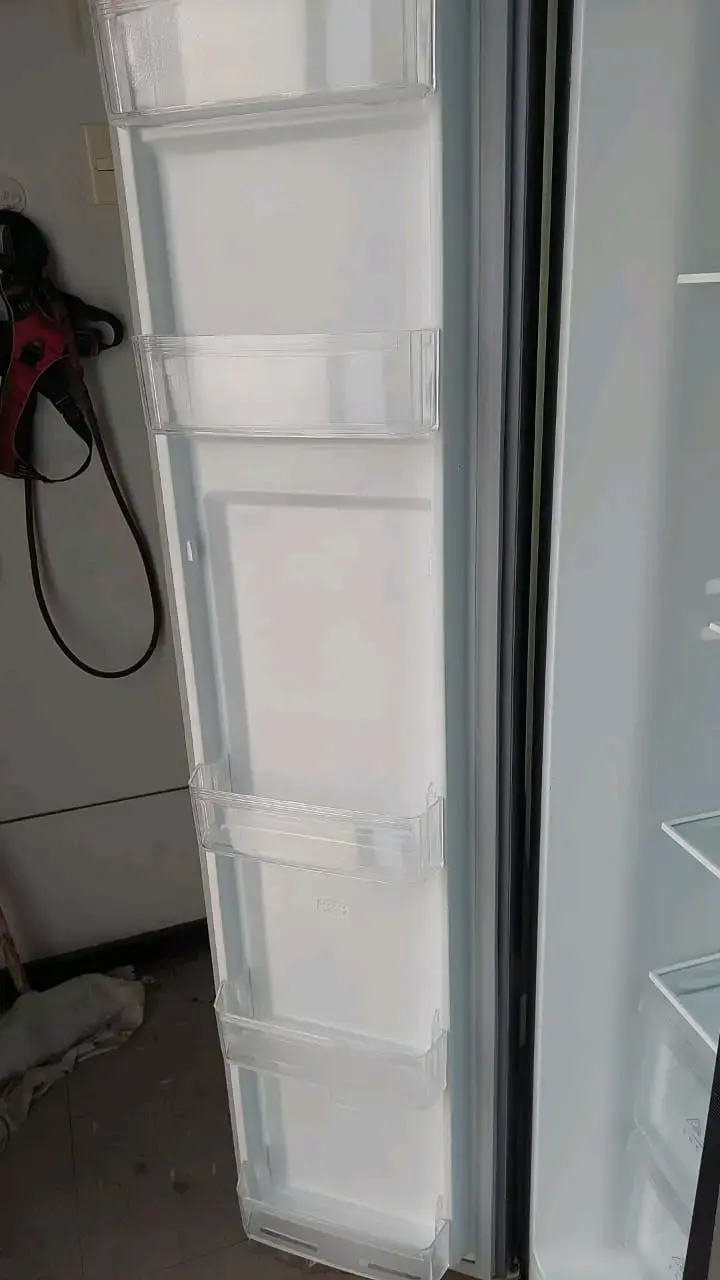 Refrigerador Midea con Control de Temperatura - 3