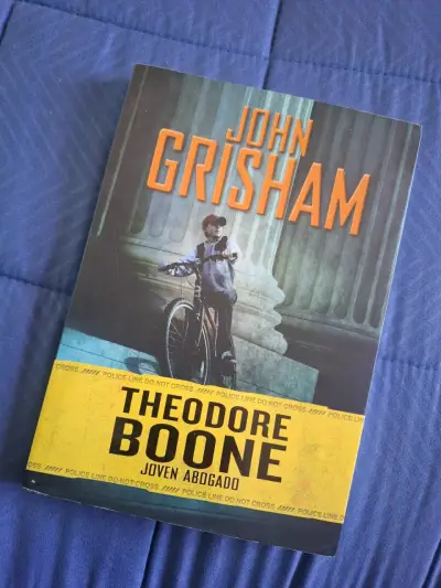 Libro Theodore Boone Joven Abogado de John Grisham - miniatura 1